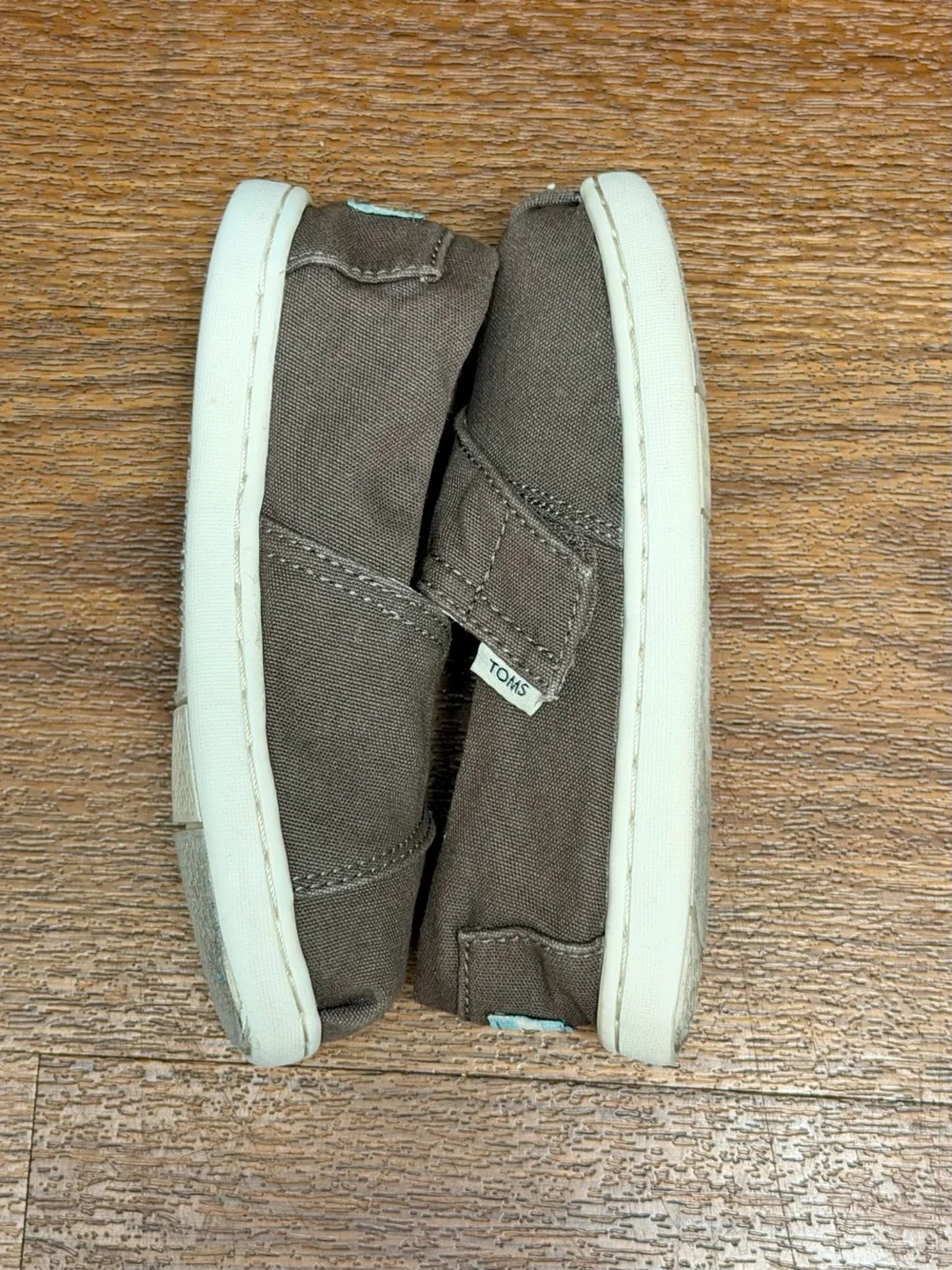 TOMS Tiny Classic Canvas Toddler Shoes Size T8 Brown Velcro